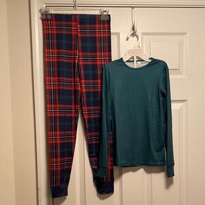 Rnxrbb 2 Piece Kids Green Plaid Pajama Set…size 8T